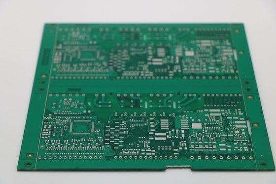 سعر جيد FR4 ألواح الدوائر المطبوعة متعددة الطبقات الخضراء Soldermask البيضاء حرير الشاشة PCB التجميع الخدمة ألواح PCB متعددة الطبقات الانترنت
